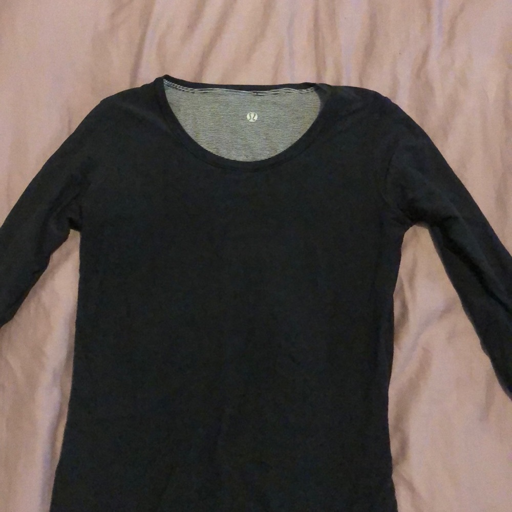 Lululemon warm running shirt
